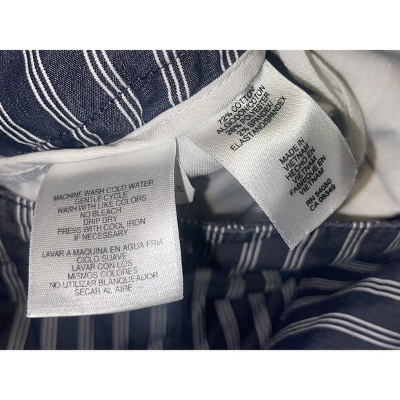 Bermuda Shorts Jones New York Sport Minimalist Sz 6 Petite Blue Flat Front Short - Picture 4 of 5